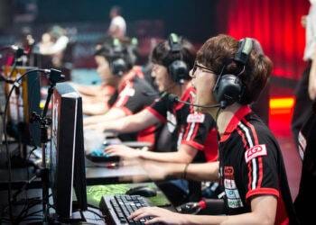 Inside the Minds: Exclusive Interviews with Game Developers, Athletes, and Industry Insiders