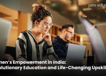 The Role of Women in India’s Tech Revolution: Breaking Barriers and Building the Future 👩‍💻🇮🇳