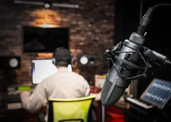 🎙️ How Podcasts Are Changing the Way We Consume News